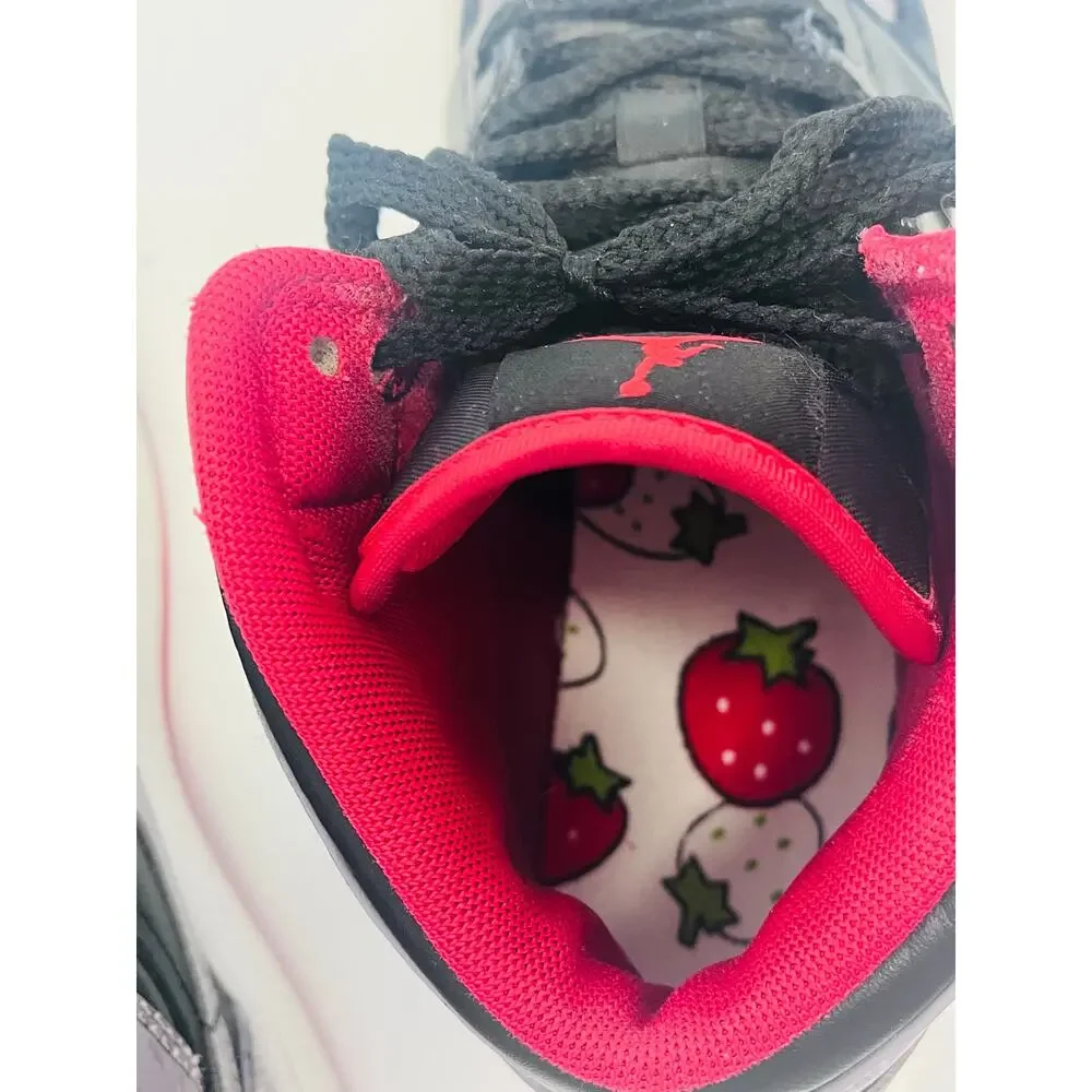 Nike Air Jordan mid size 6Y